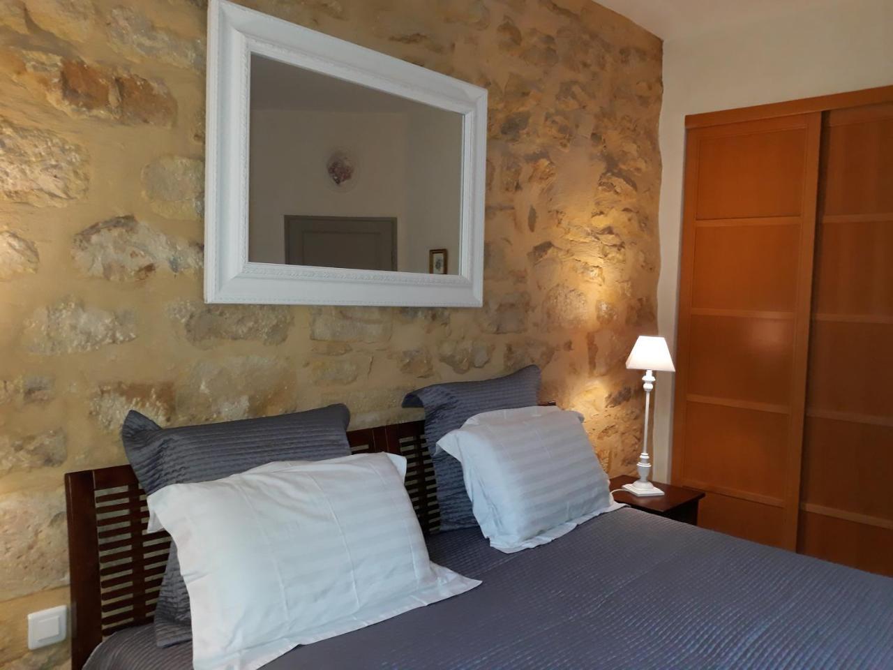Apartamento Le Grenier Du Chapitre Sarlat Exterior foto