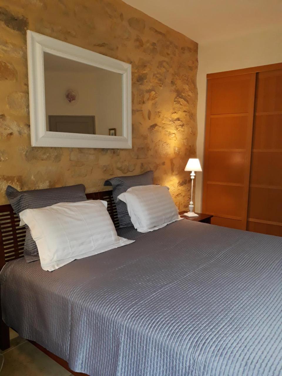 Apartamento Le Grenier Du Chapitre Sarlat Exterior foto
